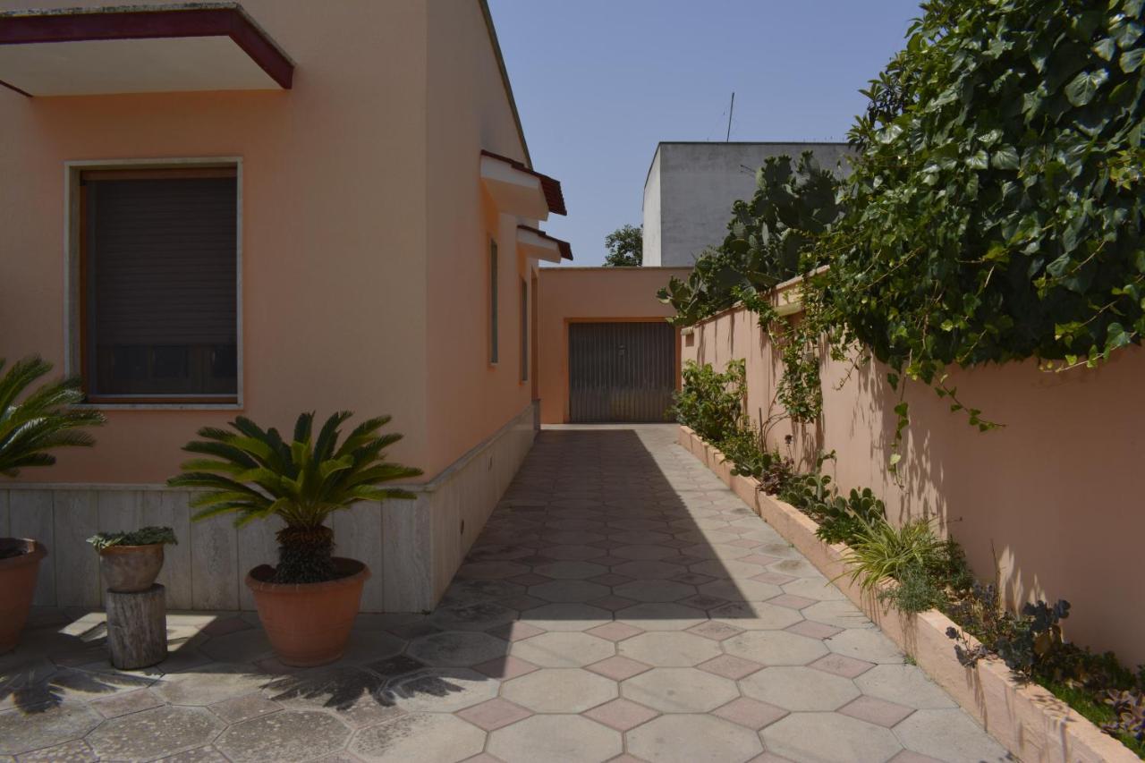 Casa Vacanza Pietro E Nina Лечче Екстер'єр фото