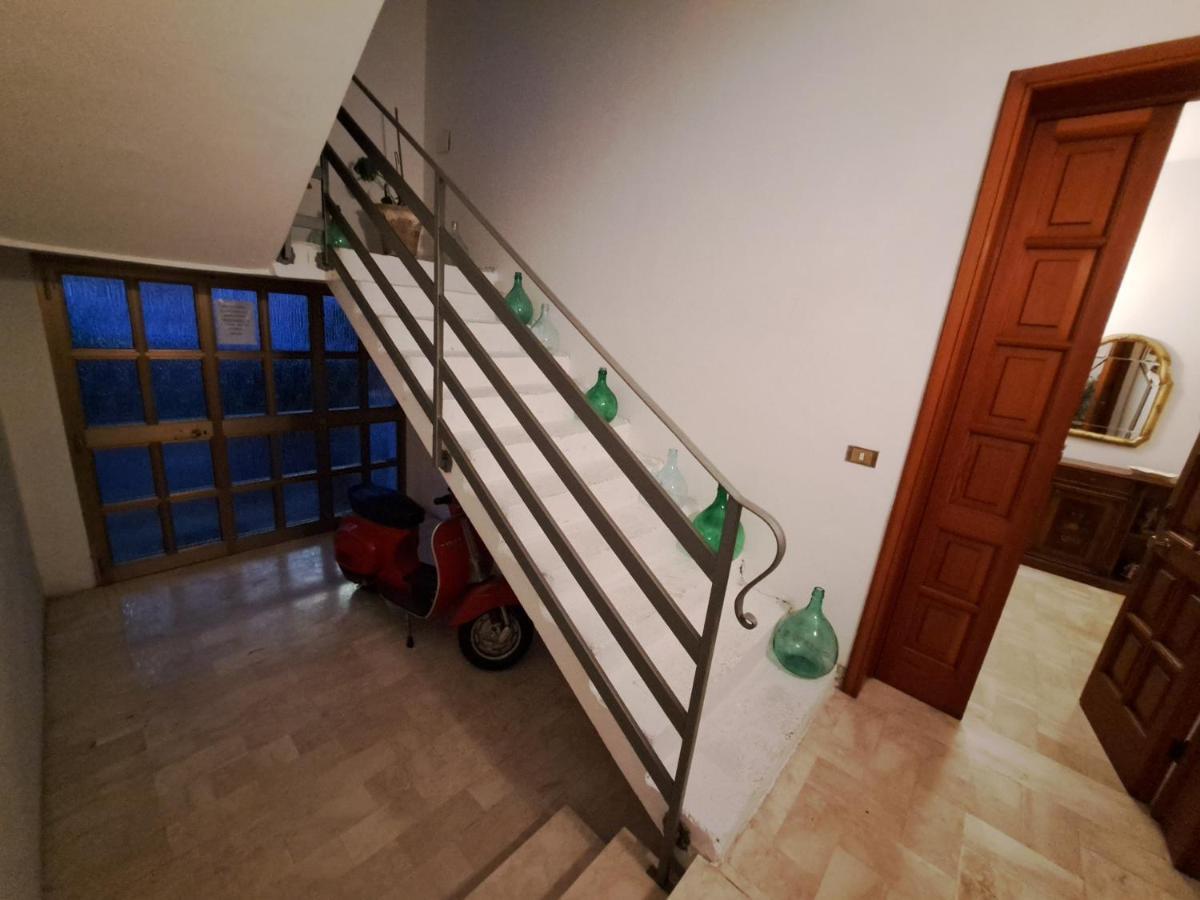 Casa Vacanza Pietro E Nina Лечче Екстер'єр фото